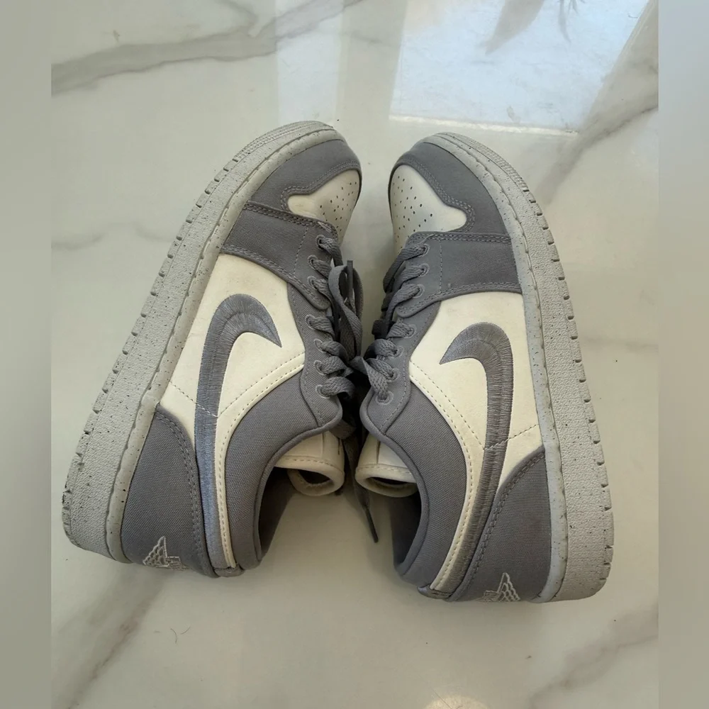 Nike  Air Jordan 1 low SE light steel Gray white Sneakers - Picture 7 of 9